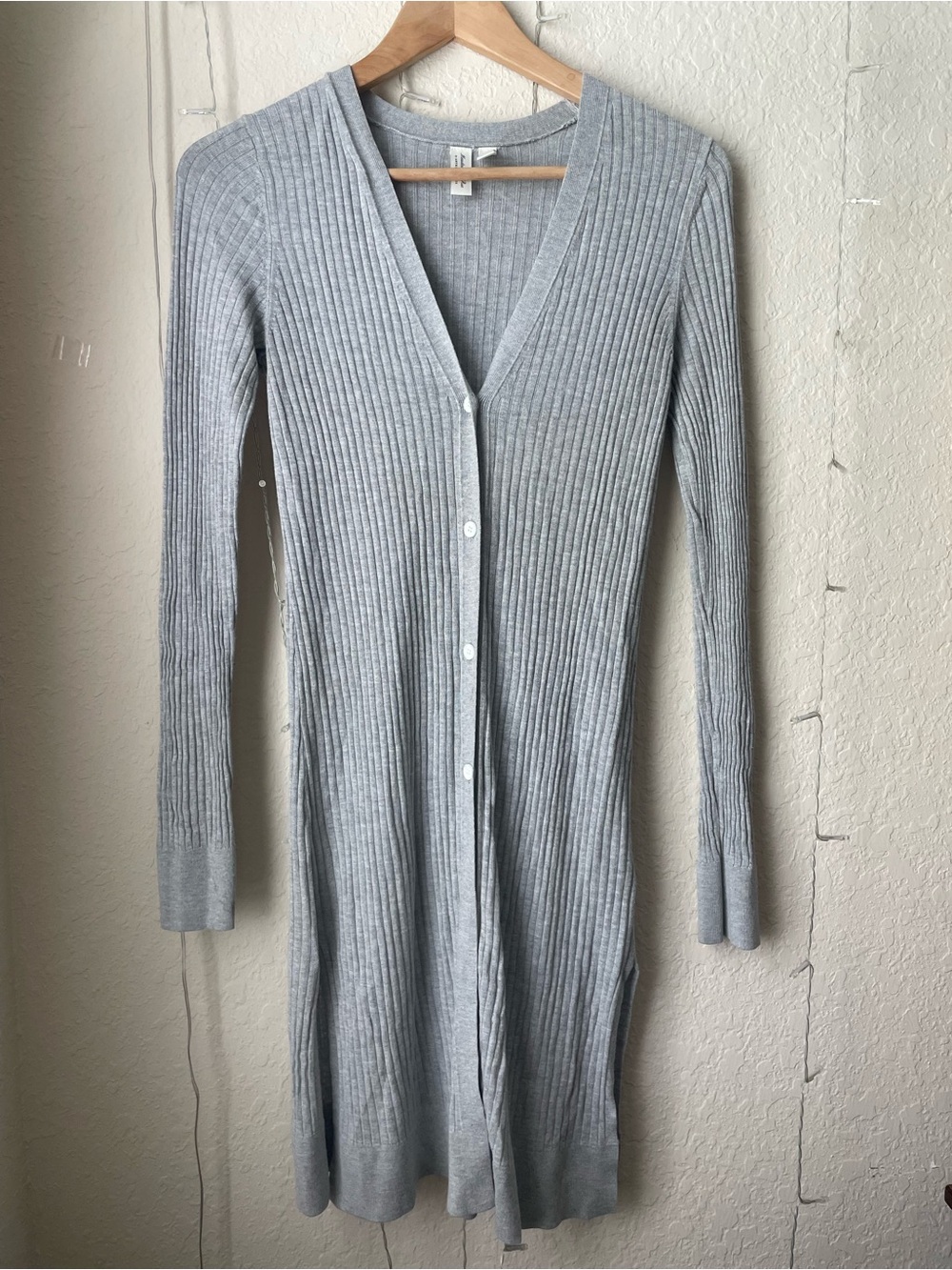 NWOT Anthropologie Heather Gray Ribbed V-Neck Cardigan